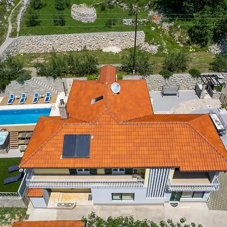 Maruncela With Sea And Island Views, 5 Bedrooms, Private Pool, Gym