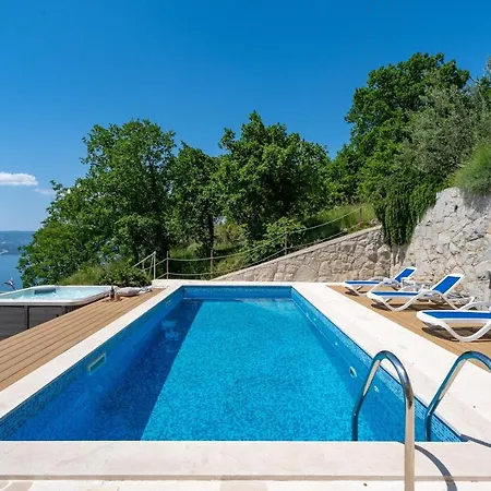 Villa Maruncela With Sea And Island Views, 5 Bedrooms, Private Pool, Gym *