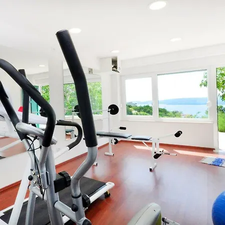 Maruncela With Sea And Island Views, 5 Bedrooms, Private Pool, Gym