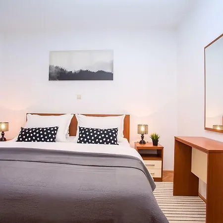 Villa Maruncela With Sea And Island Views, 5 Bedrooms, Private Pool, Gym